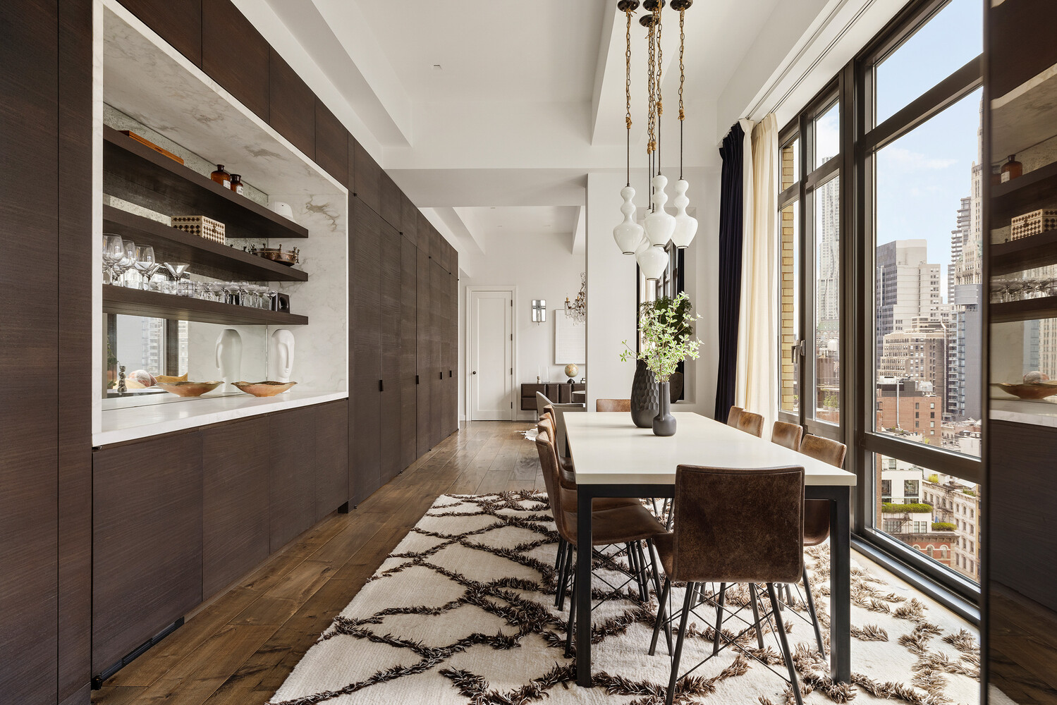 143 READE Street 17S