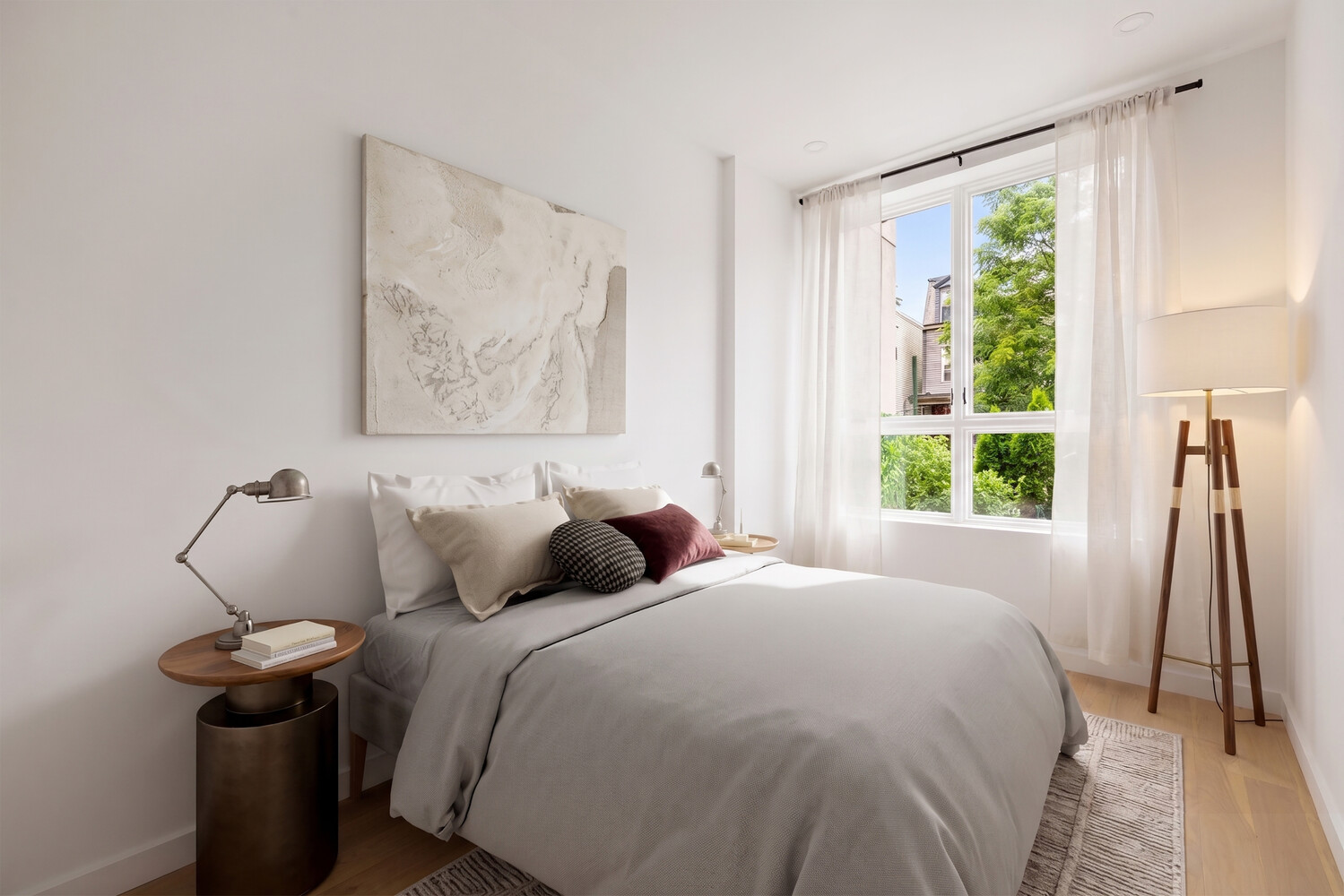 48 STANHOPE Street 1F