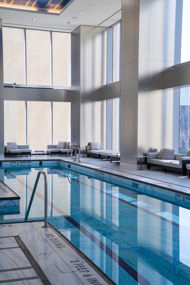 217 W 57TH Street 47A