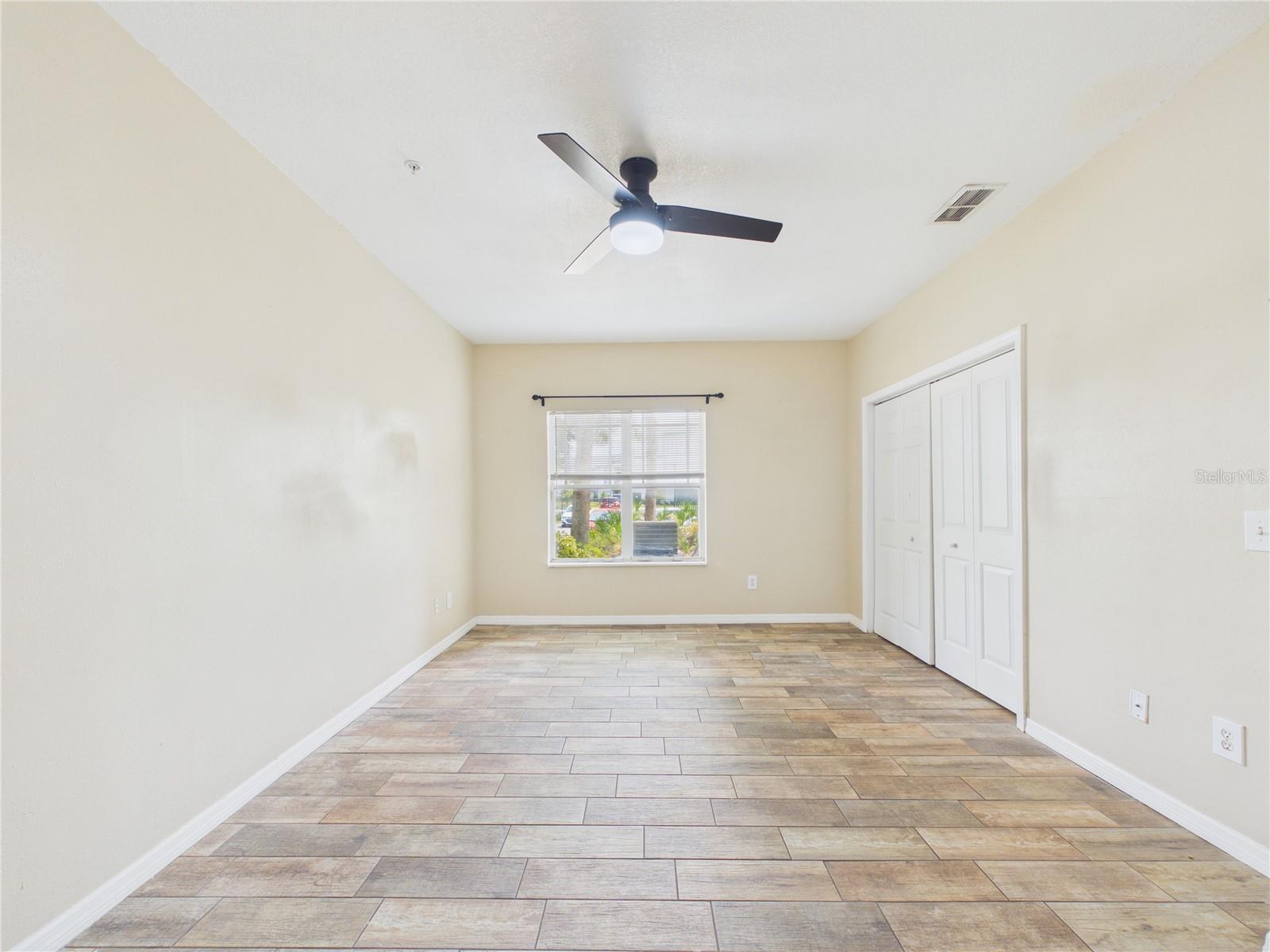 16305 ENCLAVE VILLAGE DR #102