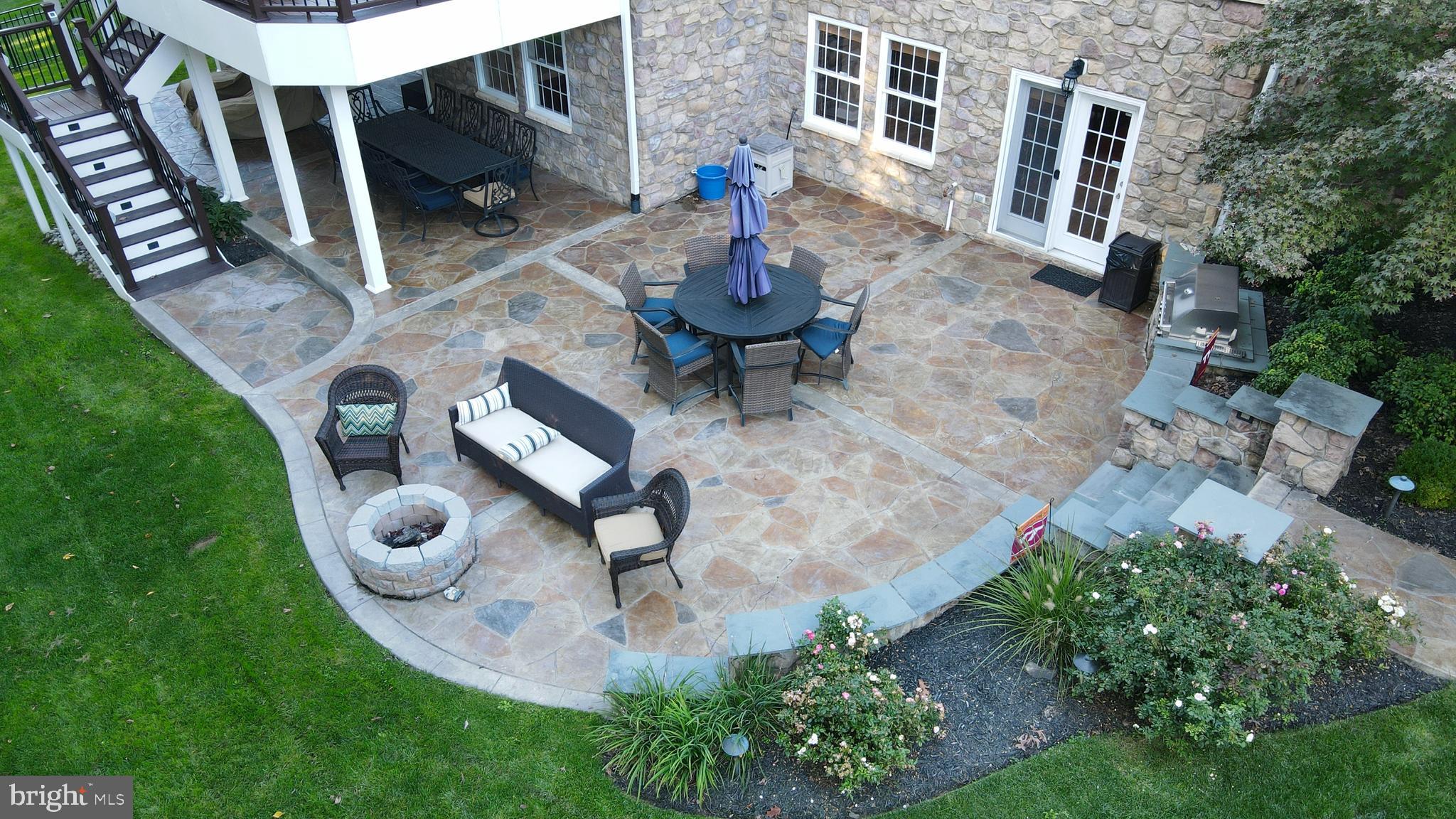 18951 Canoe Landing Ct