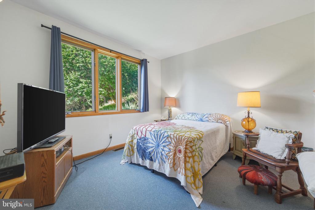 1639 SUGAR HILL ROAD