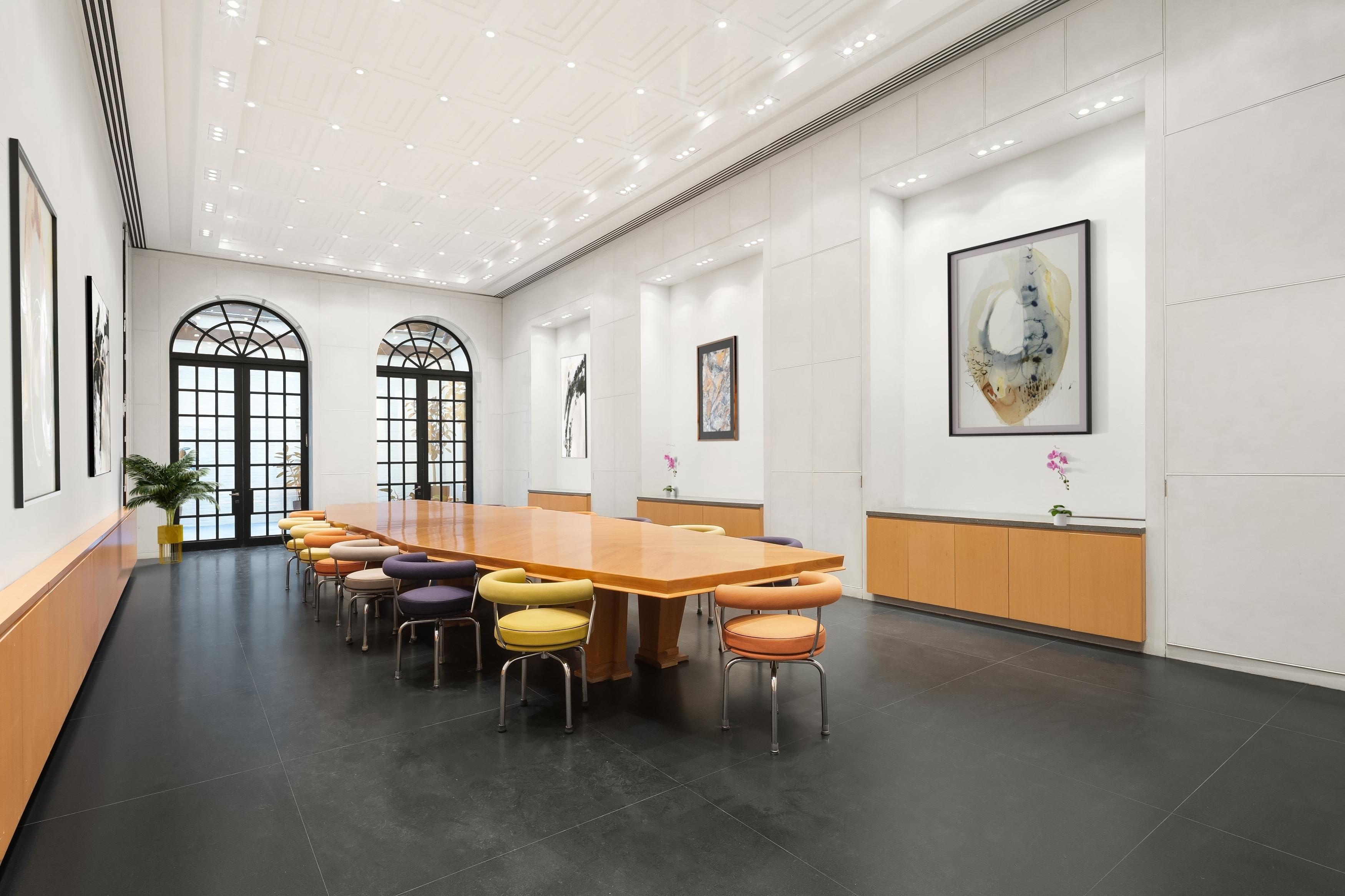 35 East 62nd Street