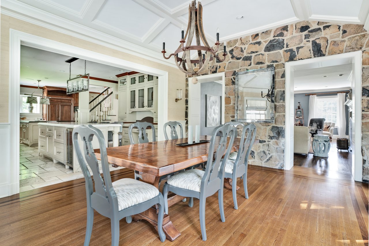 123 HIGHLAND AVENUE