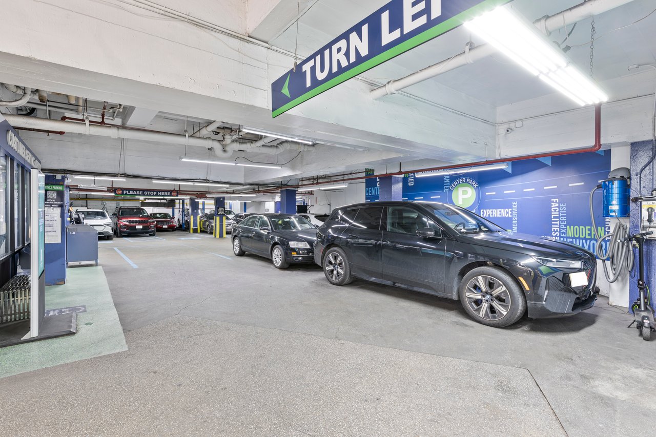 80 Park Avenue - Garage